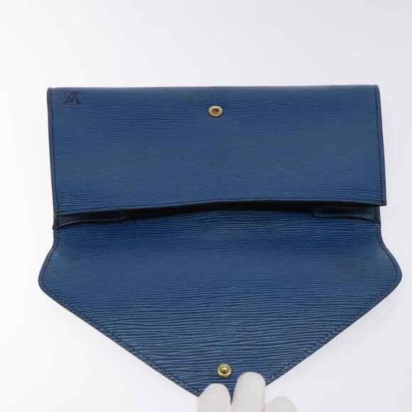 LOUIS VUITTON Epi Art Deco Clutch Bag Blue - Picture 8 of 16